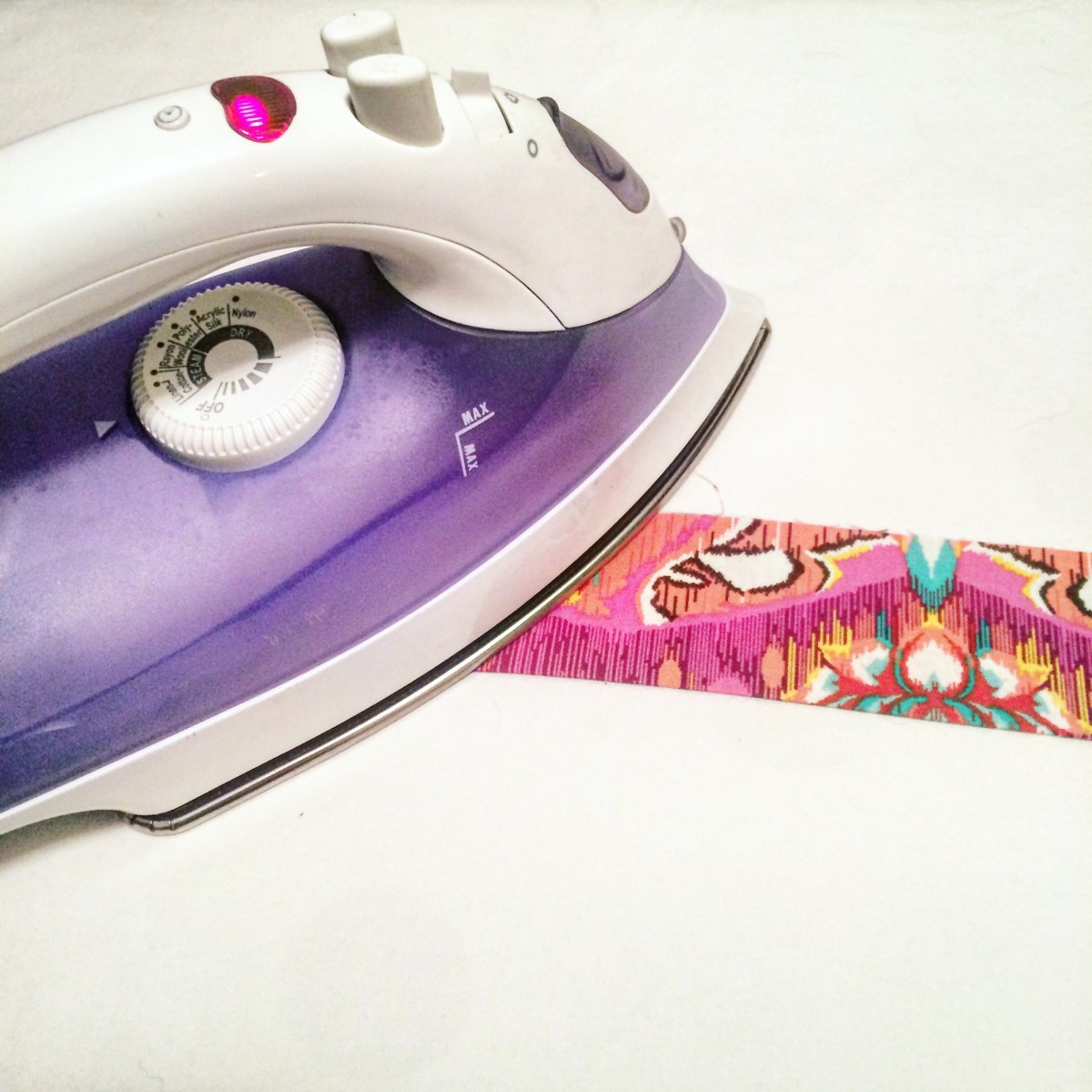 DIY Homemade Adjustable Fabric Dog Collar Tutorial