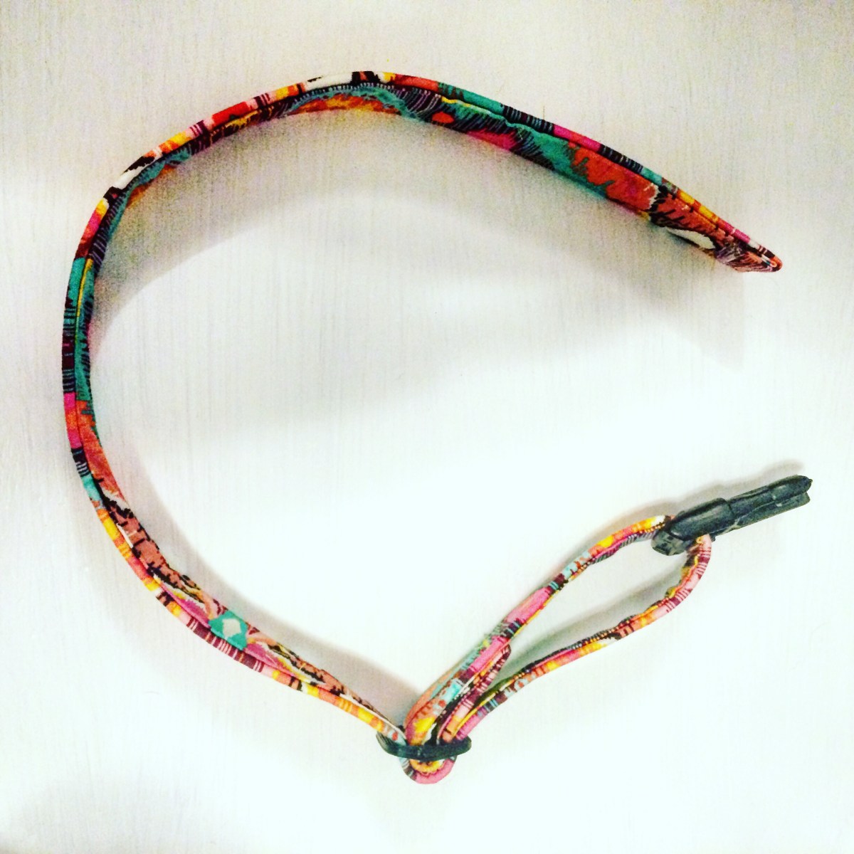 DIY Homemade Adjustable Fabric Dog Collar Tutorial